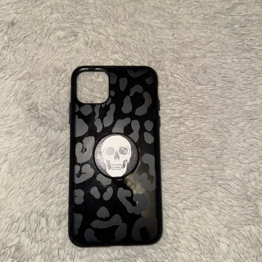 Black Skull Pattern Phone Case